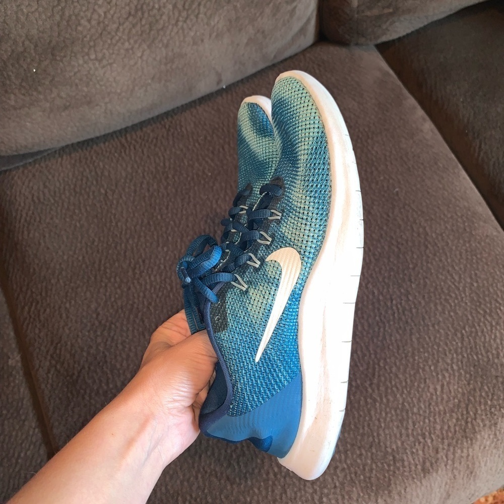 Nike Flex RN Trainer Teal Blue Running Sneakers Women’s Size 8.5